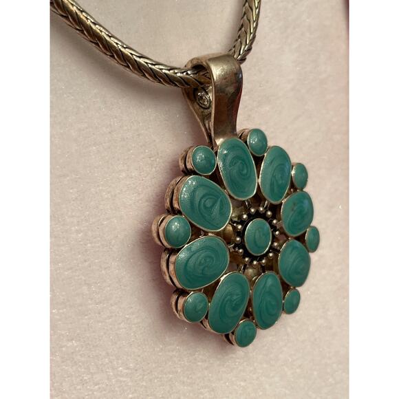 Premier Designs Reversable Enamel Pendant Teal Blue Red Flower Necklace 18" - Picture 5 of 8